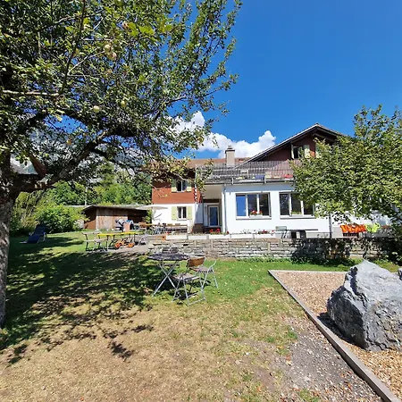 Brienz Youth Hostel-3